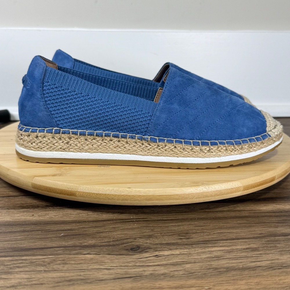 Like New Cole Haan Cloudfeel Espadrille Women 7.5 Blue Suede Slip On W25218